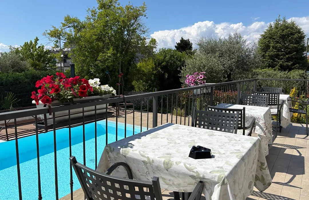 Hotel Renata-1